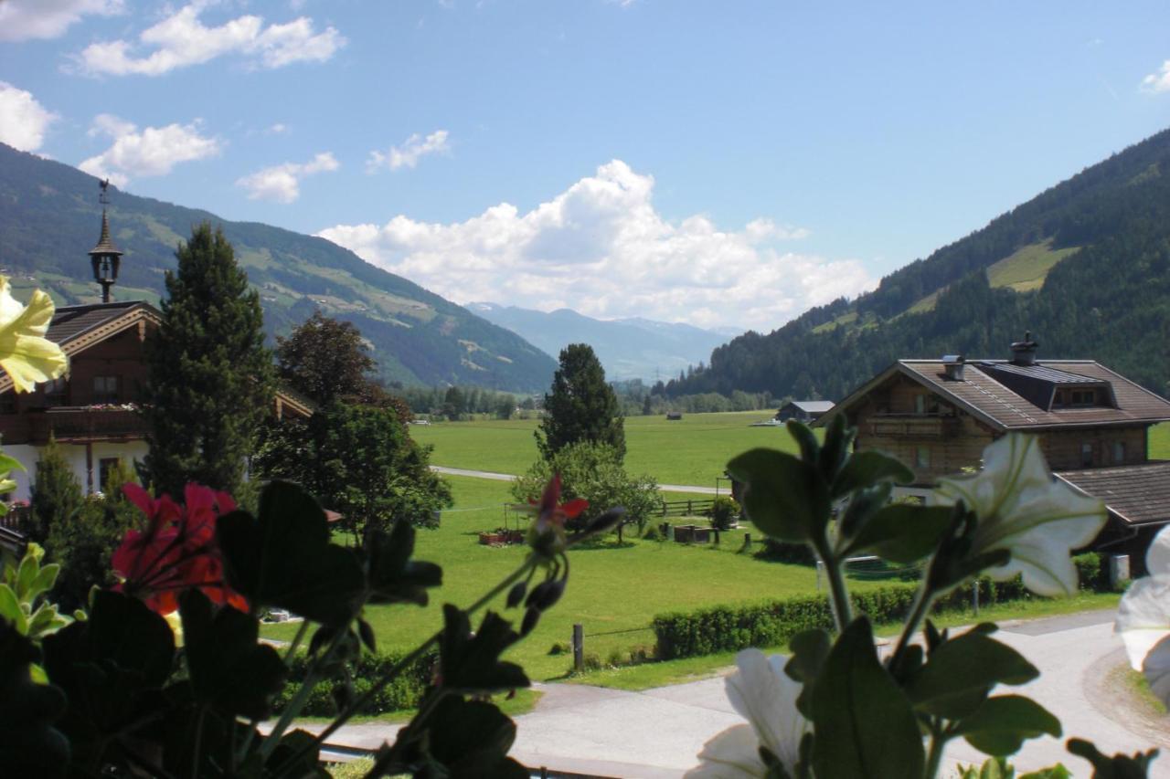 Naturpension Muehlhof นอยเคียร์เชน อัม โกรสเวเนดิเกอร์ ภายนอก รูปภาพ